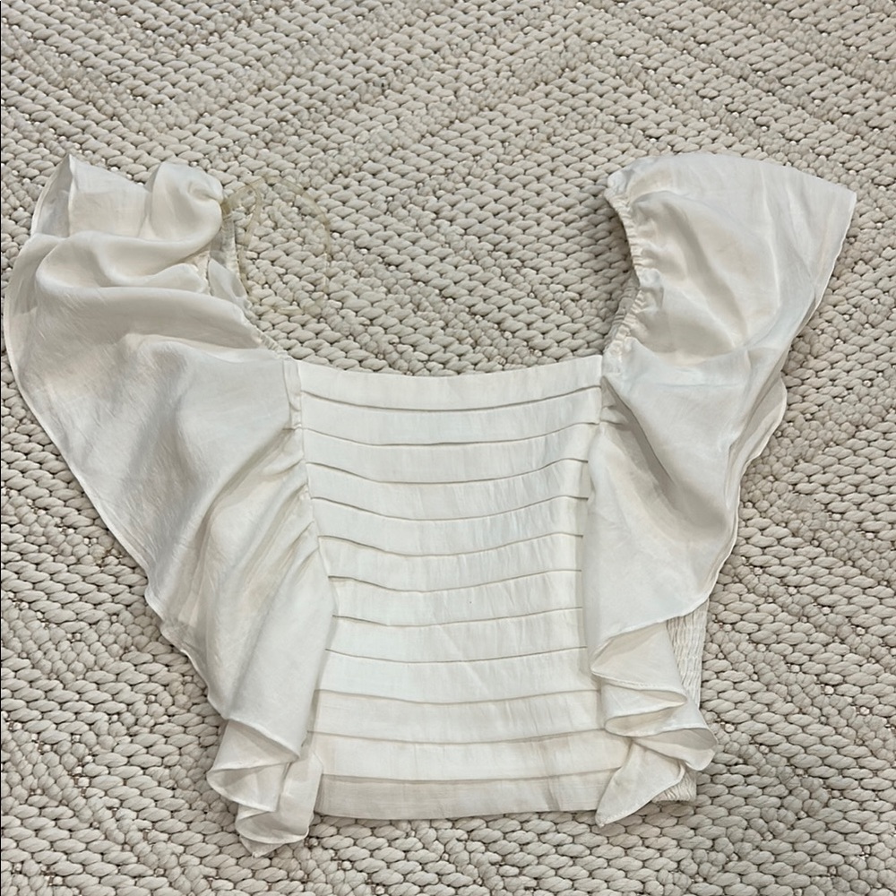 DO+BE White Flutter Sleeve Crop Blouse